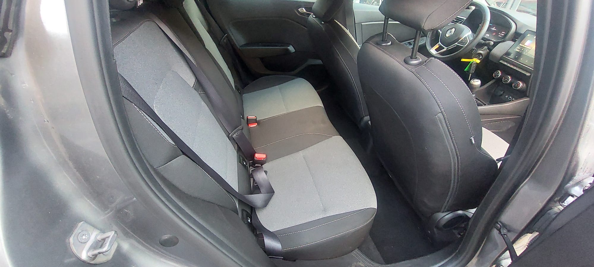 Renault Clio 1.0 90CV foto 7